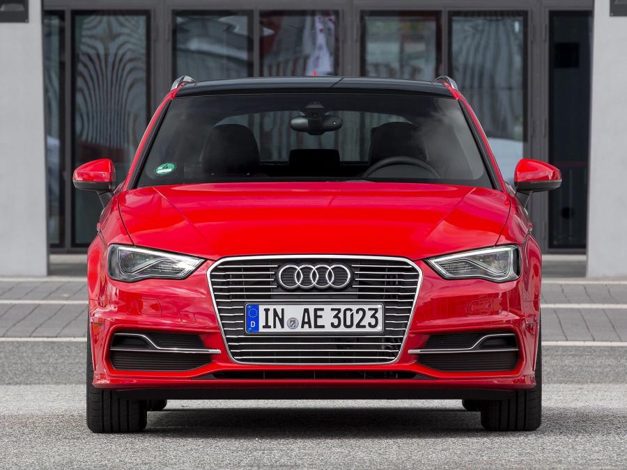  Audi A3 Sportback e-Tron (8V) 2014 года  (фото 3 из 95)